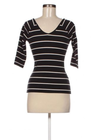 Γυναικεία μπλούζα ONLY, Μέγεθος XXS, Χρώμα Μαύρο, Τιμή 4,95 €