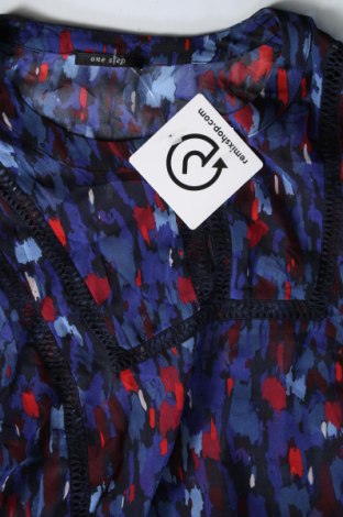 Γυναικεία μπλούζα One Step, Μέγεθος M, Χρώμα Πολύχρωμο, Τιμή 6,68 €