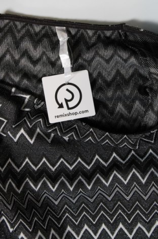 Γυναικεία μπλούζα Piazza Italia, Μέγεθος L, Χρώμα Μαύρο, Τιμή 3,53 €