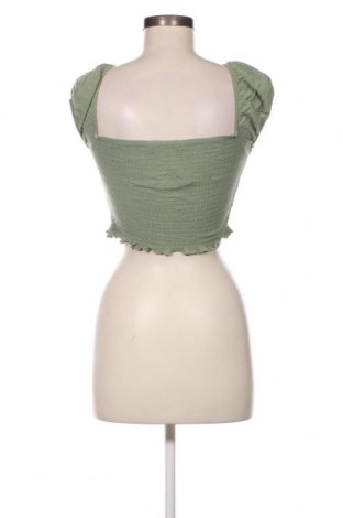 Γυναικεία μπλούζα Pull&Bear, Μέγεθος S, Χρώμα Πράσινο, Τιμή 2,92 €