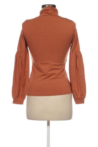 Damen Shirt River Woods, Größe XL, Farbe Orange, Preis 37,58 €