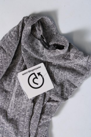 Damen Shirt SHEIN, Größe XS, Farbe Grau, Preis 13,22 €