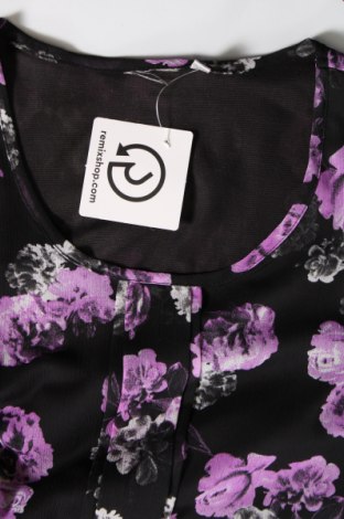 Γυναικεία μπλούζα Signature, Μέγεθος M, Χρώμα Πολύχρωμο, Τιμή 3,13 €