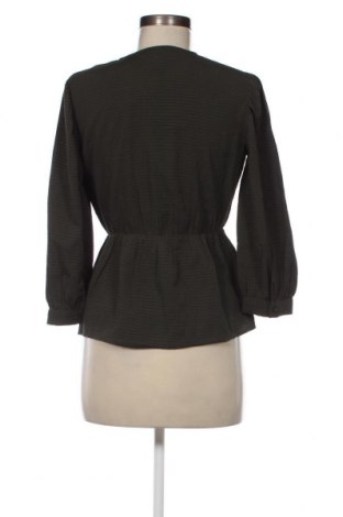 Дамска блуза Studio, Размер XS, Цвят Зелен, Цена 4,75 лв.