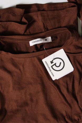 Damen Shirt Terranova, Größe M, Farbe Braun, Preis 2,25 €