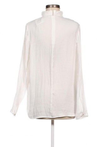 Γυναικεία μπλούζα Tom Tailor, Μέγεθος M, Χρώμα Λευκό, Τιμή 2,82 €