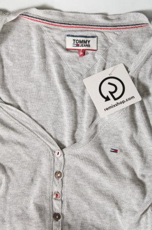 Γυναικεία μπλούζα Tommy Jeans, Μέγεθος M, Χρώμα Γκρί, Τιμή 33,40 €