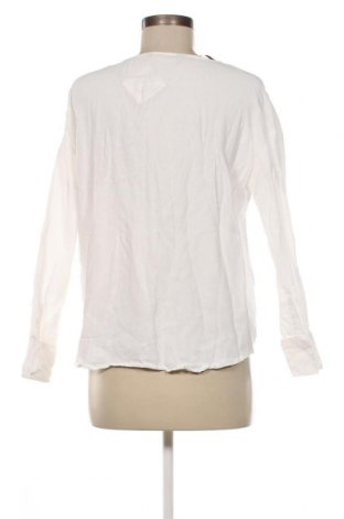 Дамска блуза Zara, Размер S, Цвят Бял, Цена 3,00 лв.
