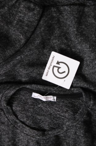 Γυναικεία μπλούζα Zara Trafaluc, Μέγεθος S, Χρώμα Γκρί, Τιμή 1,86 €