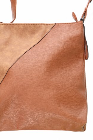 Γυναικεία τσάντα, Χρώμα Καφέ, Τιμή 11,40 €