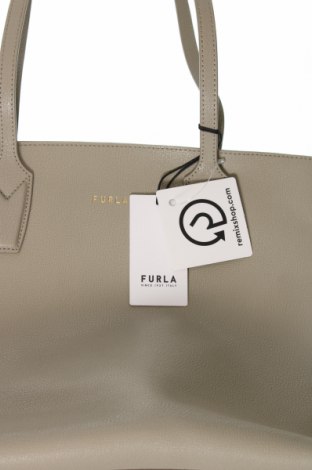 Дамска чанта Furla, Цвят Сив, Цена 375,70 лв.