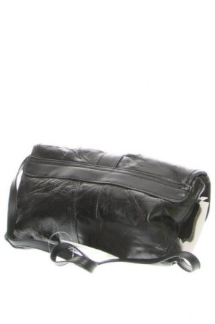 Дамска чанта Stefano, Цвят Черен, Цена 79,05 лв.