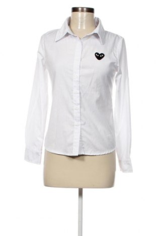 Дамска риза Comme Des Garçons Play, Размер M, Цвят Бял, Цена 231,98 лв.