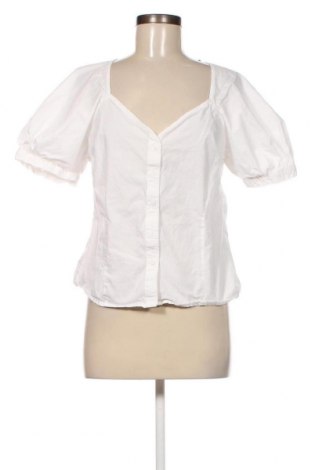 Дамска риза Levi's, Размер M, Цвят Бял, Цена 102,00 лв.