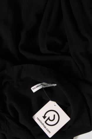 Дамска риза Pull&Bear, Размер XS, Цвят Черен, Цена 25,09 лв.
