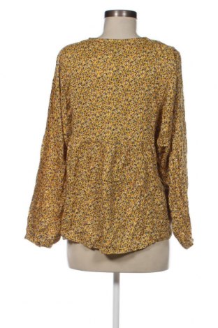 Дамска риза Yessica, Размер M, Цвят Многоцветен, Цена 4,75 лв.