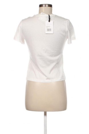 Дамска тениска ABOUT YOU x Marie von Behrens, Размер M, Цвят Бял, Цена 68,00 лв.