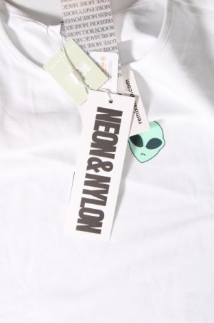 Дамска тениска Neon & Nylon by Only, Размер XL, Цвят Бял, Цена 11,22 лв.
