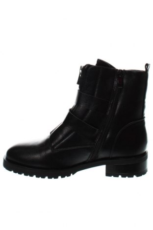 Dámské boty  C'M, Velikost 39, Barva Černá, Cena  580,00 Kč