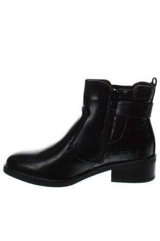 Dámské boty  Cm, Velikost 36, Barva Černá, Cena  424,00 Kč