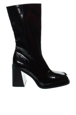 Γυναικείες μπότες Pull&Bear, Μέγεθος 40, Χρώμα Μαύρο, Τιμή 23,97 €