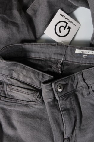 Dámske džínsy , Veľkosť S, Farba Sivá, Cena  3,62 €
