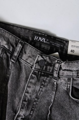Damen Jeans, Größe M, Farbe Grau, Preis 23,46 €