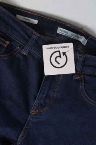 Damen Jeans Bershka, Größe XS, Farbe Blau, Preis 3,03 €