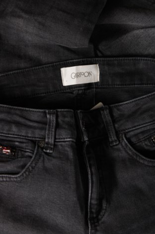 Damen Jeans Cartoon, Größe S, Farbe Grau, Preis 3,63 €