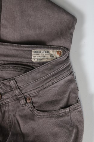Γυναικείο Τζίν Garcia Jeans, Μέγεθος XS, Χρώμα Γκρί, Τιμή 5,02 €