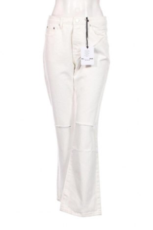Γυναικείο Τζίν Glamorous, Μέγεθος M, Χρώμα Λευκό, Τιμή 11,21 €