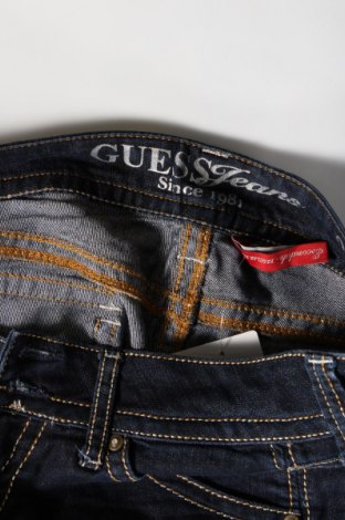 Damen Jeans Guess, Größe M, Farbe Blau, Preis 31,19 €