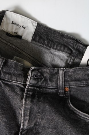 Damskie jeansy H&M, Rozmiar M, Kolor Szary, Cena 66,69 zł