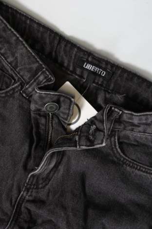 Dámske džínsy  Liberto, Veľkosť S, Farba Čierna, Cena  16,44 €