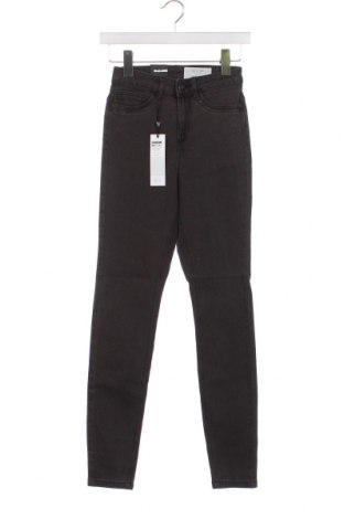 Damen Jeans Noisy May, Größe XS, Farbe Grau, Preis 9,25 €