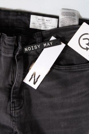 Damen Jeans Noisy May, Größe M, Farbe Grau, Preis 8,30 €