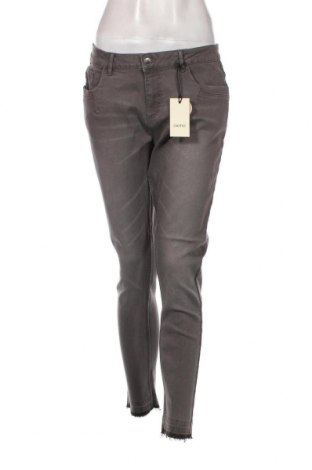Damen Jeans Oxmo, Größe M, Farbe Grau, Preis € 9,72