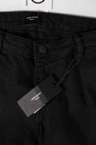 Damen Jeans Vero Moda, Größe S, Farbe Schwarz, Preis 8,41 €