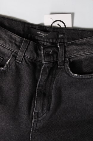 Damen Jeans Vero Moda, Größe S, Farbe Grau, Preis 10,35 €