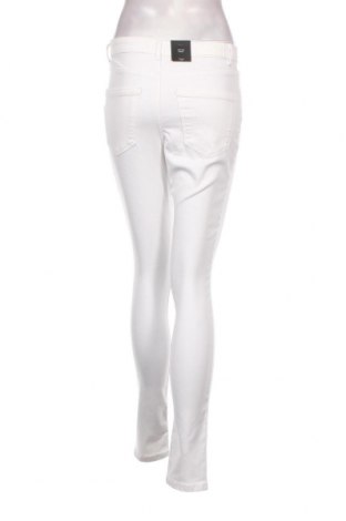Damen Jeans Vero Moda, Größe M, Farbe Weiß, Preis € 9,46