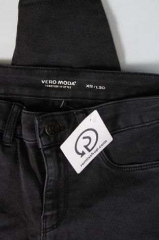 Damen Jeans Vero Moda, Größe XS, Farbe Grau, Preis 3,51 €