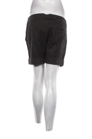 Pantaloni scurți de femei, Mărime M, Culoare Maro, Preț 62,50 Lei