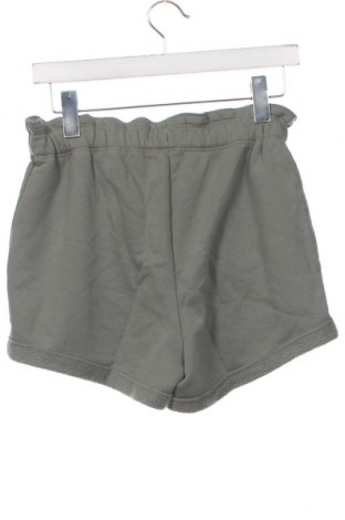 Дамски къс панталон Abercrombie & Fitch, Размер S, Цвят Зелен, Цена 45,90 лв.