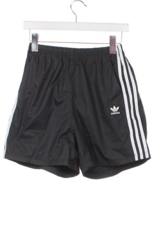 Pantaloni scurți de femei Adidas Originals, Mărime XS, Culoare Negru, Preț 153,95 Lei