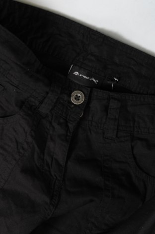 Дамски къс панталон Alpine Pro, Размер XS, Цвят Черен, Цена 10,80 лв.