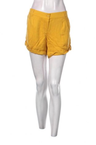 Дамски къс панталон Camaieu, Размер L, Цвят Жълт, Цена 10,85 лв.