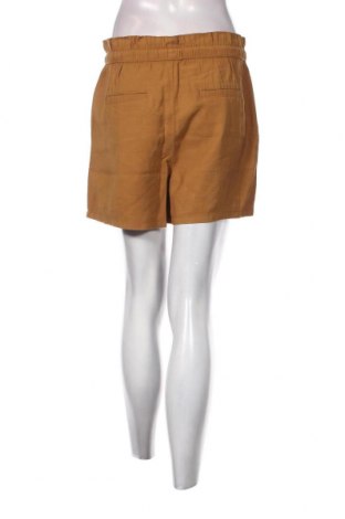 Pantaloni scurți de femei Camaieu, Mărime M, Culoare Bej, Preț 101,97 Lei