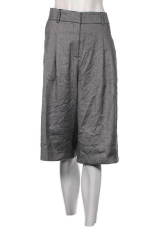 Дамски къс панталон Etam, Размер L, Цвят Сив, Цена 21,60 лв.
