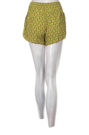 Дамски къс панталон Etam, Размер M, Цвят Многоцветен, Цена 13,68 лв.
