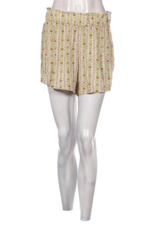 Γυναικείο κοντό παντελόνι Lefties, Μέγεθος M, Χρώμα Πολύχρωμο, Τιμή 6,07 €